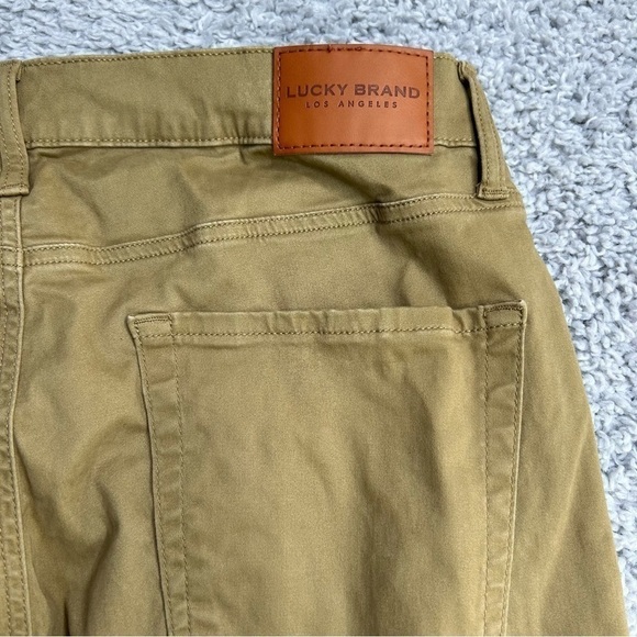 Lucky Brand Pants Mens 36 x 30 Khaki Business Casual Preppy Office Work Pictures - Picture 4 of 5